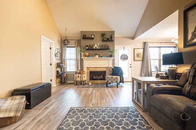 317 Brandywine Ln, Springfield, TN 37172