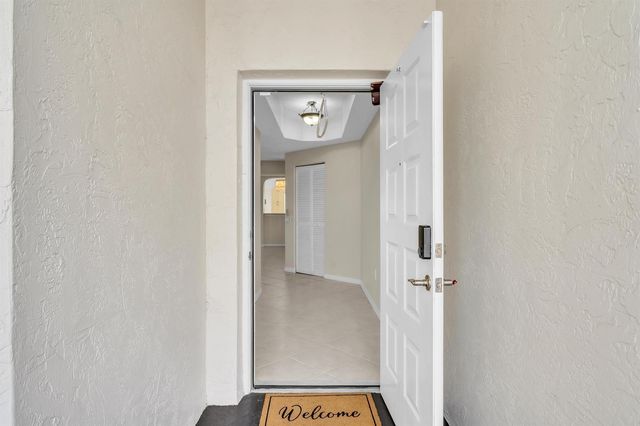 7775 Southampton Terrace 307, Tamarac, FL 33321