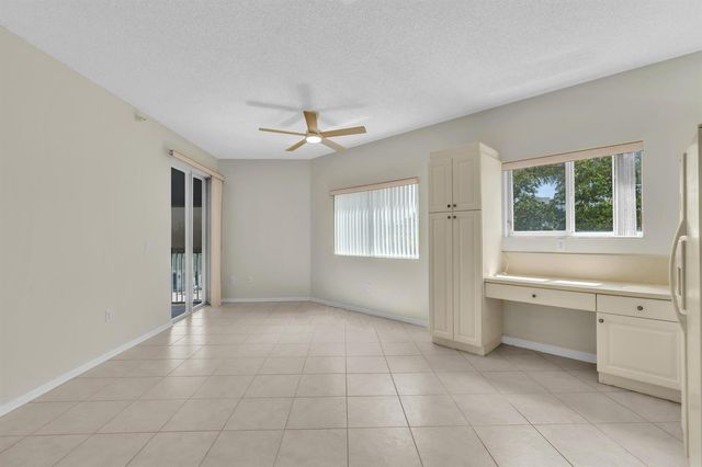 7775 Southampton Terrace 307, Tamarac, FL 33321