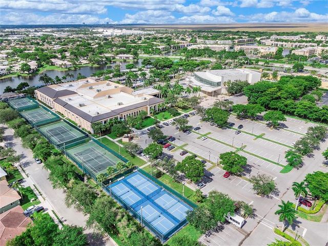 7775 Southampton Terrace 307, Tamarac, FL 33321