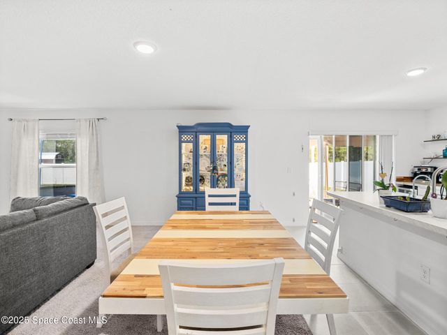 2926 Tishman Road SE, Palm Bay, FL 32909