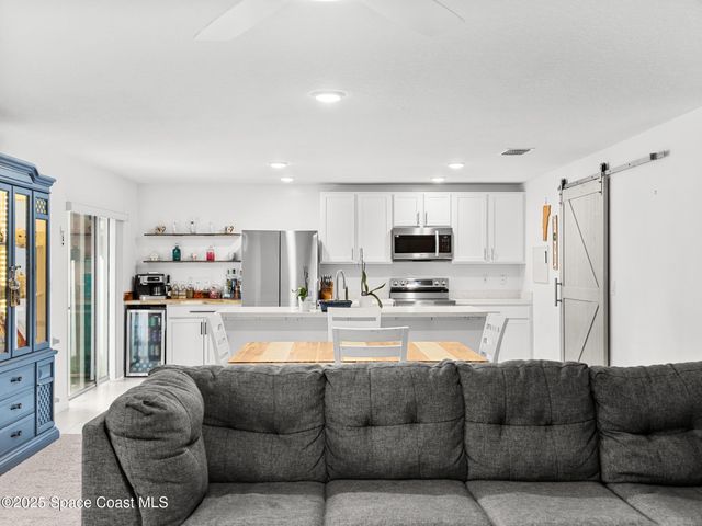 2926 Tishman Road SE, Palm Bay, FL 32909