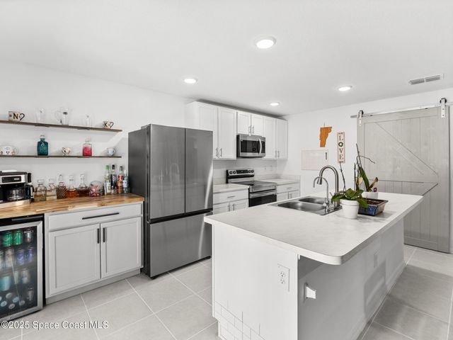 2926 Tishman Road SE, Palm Bay, FL 32909