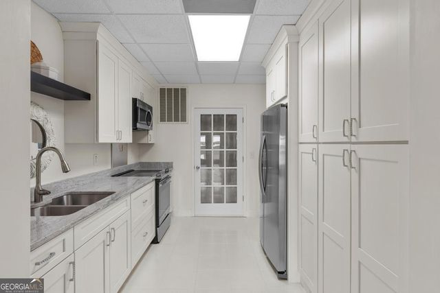 263 Old Hardy Farm Road, Jackson, GA 30233