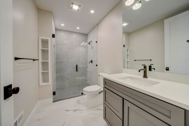 35 JoJack Run, Peninsula Twp, MI 49686