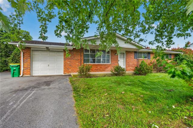 7485 Catalpa Drive, Lower Macungie Twp, PA 18062