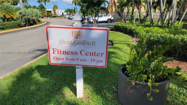 5201 NW Geneva Way 103, Doral, FL 33166