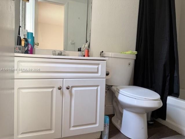 5201 NW Geneva Way 103, Doral, FL 33166