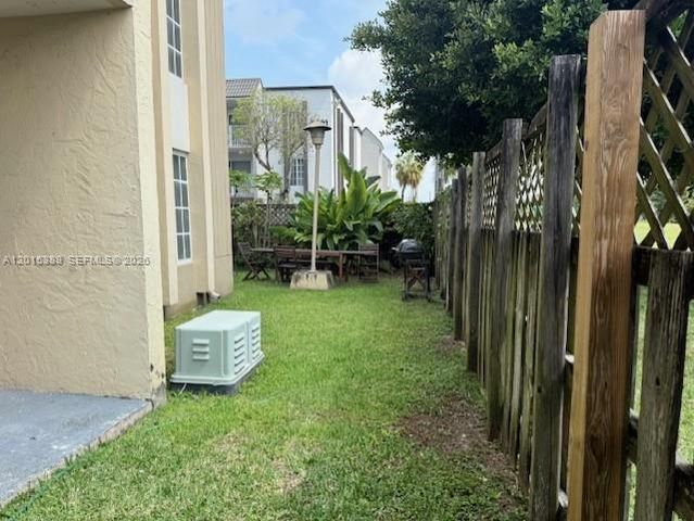 5201 NW Geneva Way 103, Doral, FL 33166