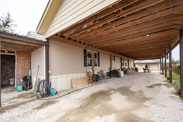 905 Road 5500, Cleveland, TX 77327