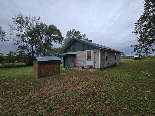 8 Slater Road, Buffalo, MO 65622
