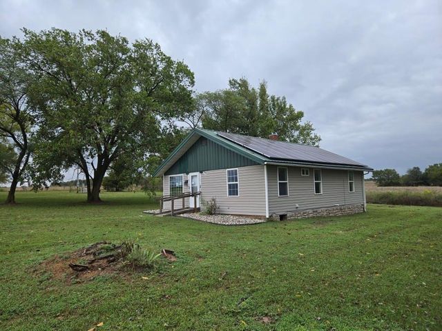 8 Slater Road, Buffalo, MO 65622