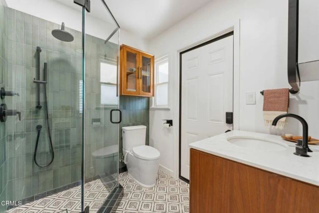 395 N Daisy Avenue, Pasadena, CA 91107