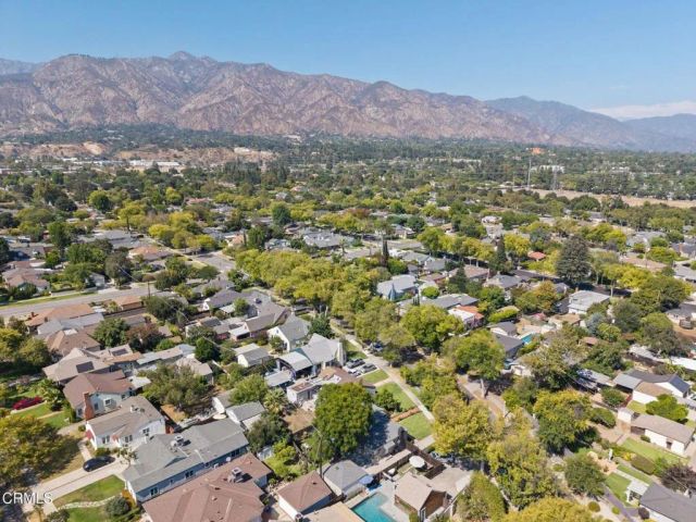 395 N Daisy Avenue, Pasadena, CA 91107