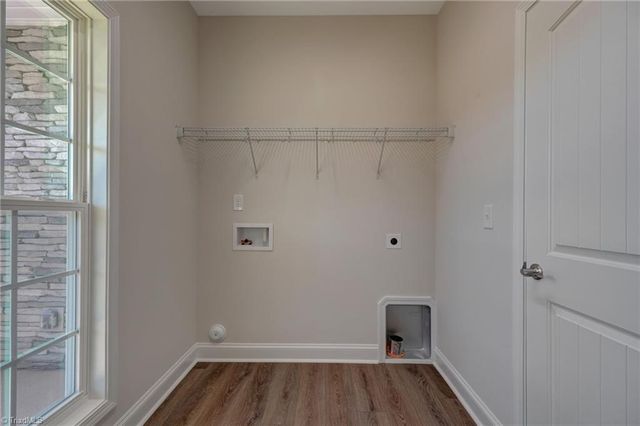 8524 Fairgrove Church Road, Browns Summit, NC 27214