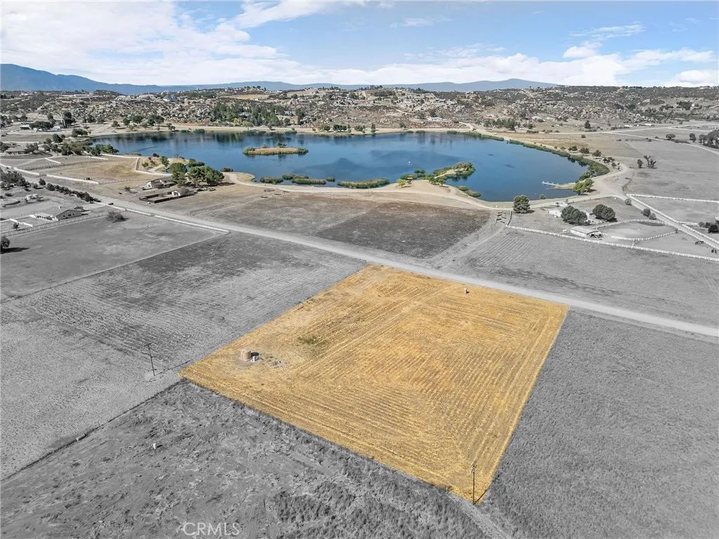41620 Lakefront, Aguanga, CA 92536