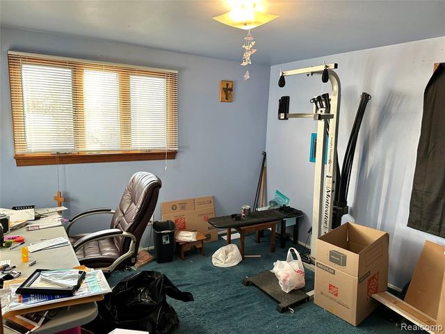 25112 Madden Street, Taylor, MI 48180