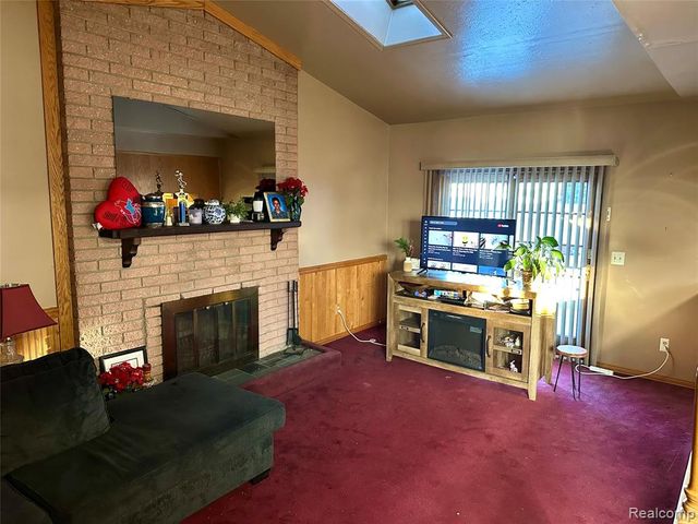 25112 Madden Street, Taylor, MI 48180