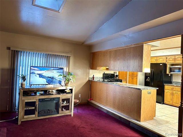 25112 Madden Street, Taylor, MI 48180