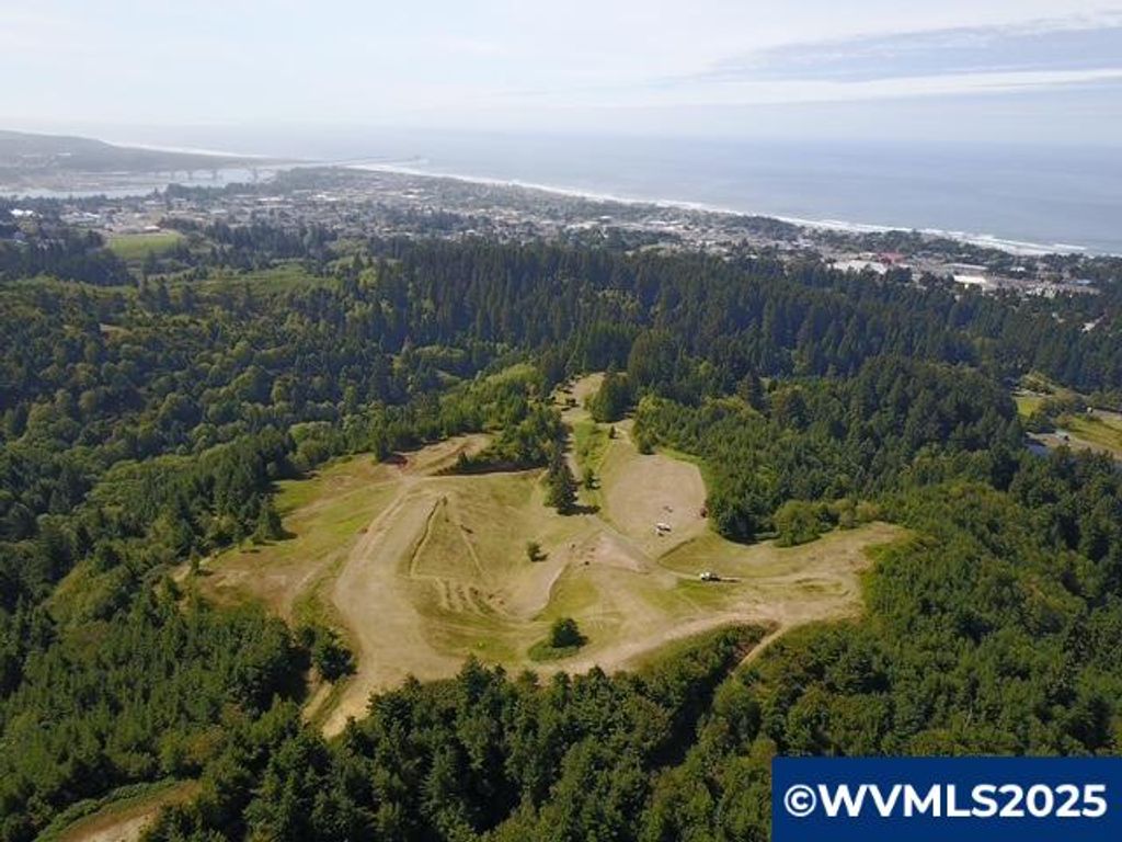 Image 1 of property listing at 2840 NE Big Creek Rd, Newport, OR 97365