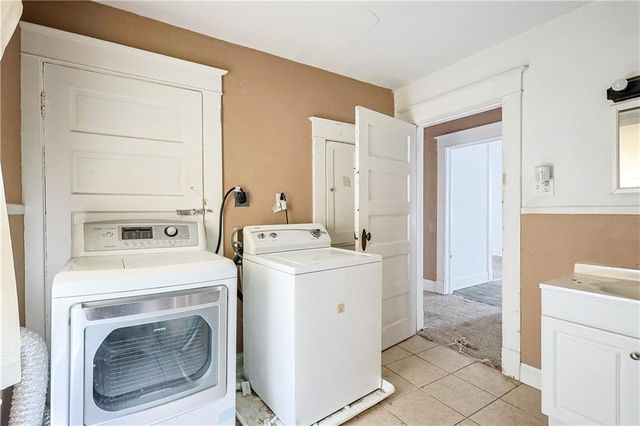 2512 Jules Street, St Joseph, MO 64501