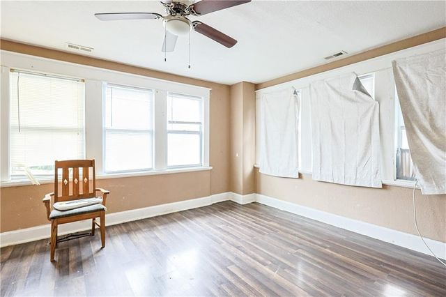 2512 Jules Street, St Joseph, MO 64501