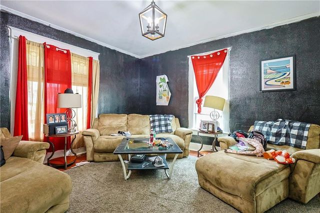 2512 Jules Street, St Joseph, MO 64501