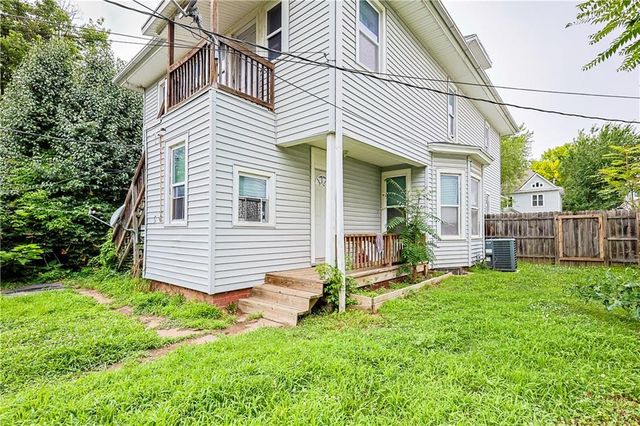 2512 Jules Street, St Joseph, MO 64501