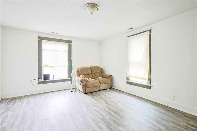 2512 Jules Street, St Joseph, MO 64501