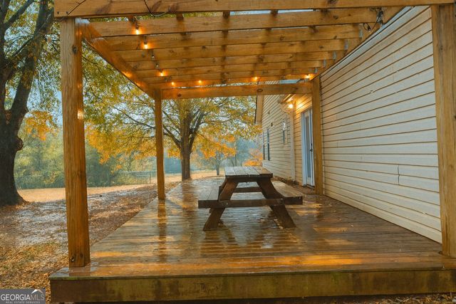 1145 LARSPUR Drive, Locust Grove, GA 30248