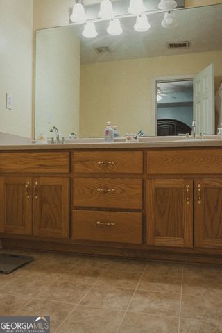 1145 LARSPUR Drive, Locust Grove, GA 30248