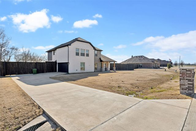 112 Cardiff Lane, Waxahachie, TX 75167