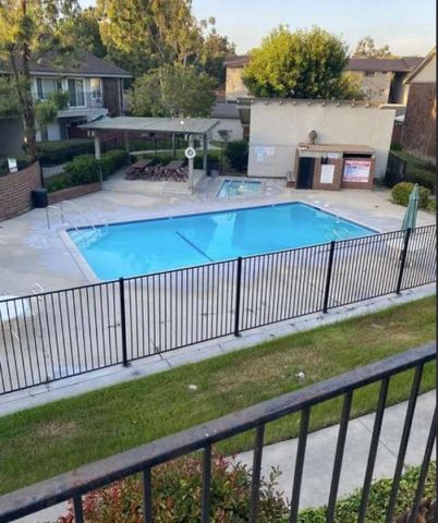 985 S Idaho Street 40, La Habra, CA 90631