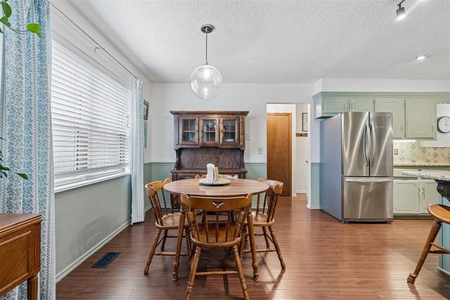 1001 Apollo Circle, Edmond, OK 73003