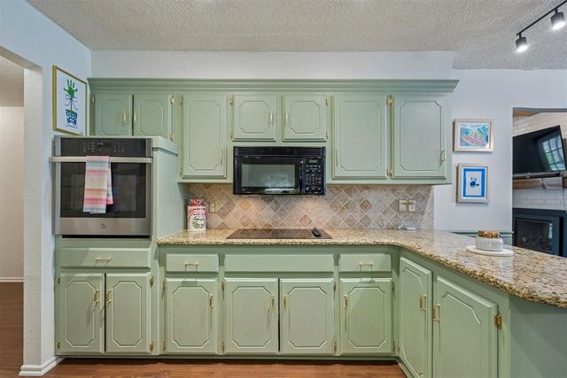 1001 Apollo Circle, Edmond, OK 73003