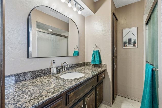 1001 Apollo Circle, Edmond, OK 73003