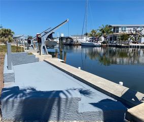 3792 Blueberry LN, St James City, FL 33956