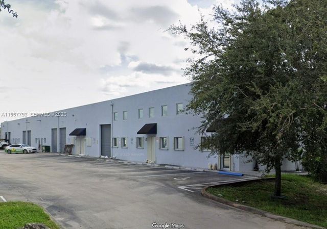 13443 NW 47th Avenue 10, Opa-Locka # 10, Opa Locka, FL 33054