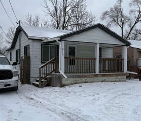 2117 E Schumacher Avenue, Burton, MI 48529