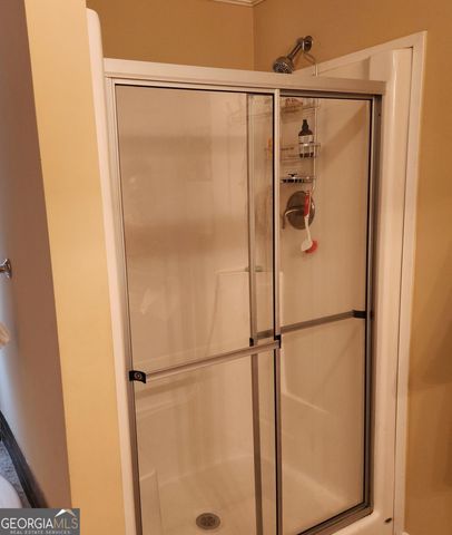 50 Meadow View Street, Newnan, GA 30263