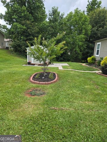 50 Meadow View Street, Newnan, GA 30263