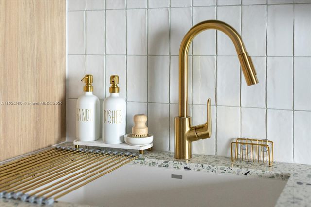 159 NE 6th St 3209, Miami, FL 33132