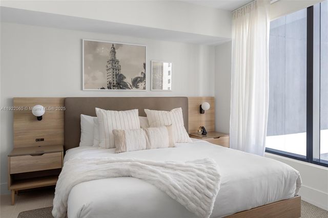 159 NE 6th St 3209, Miami, FL 33132