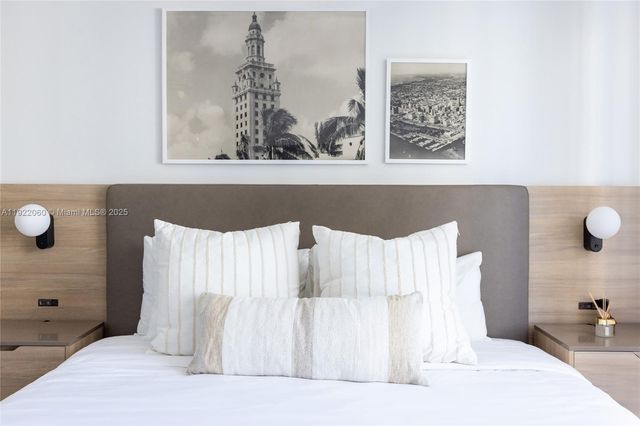 159 NE 6th St 3209, Miami, FL 33132