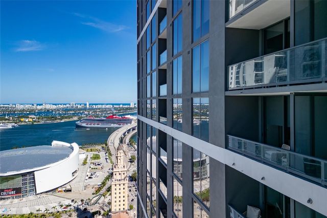 159 NE 6th St 3209, Miami, FL 33132