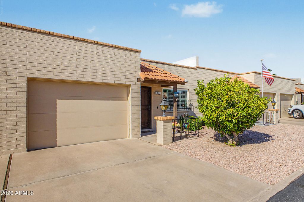 440 S PARKCREST -- 91, Mesa, AZ 85206 — photo 2