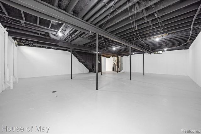 35260 Bradford Drive, New Baltimore, MI 48047