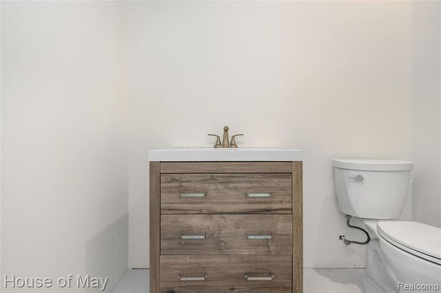 35260 Bradford Drive, New Baltimore, MI 48047