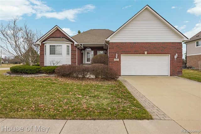 35260 Bradford Drive, New Baltimore, MI 48047