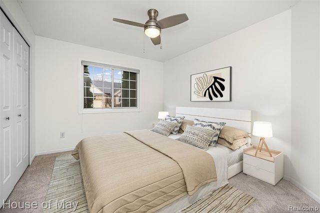 35260 Bradford Drive, New Baltimore, MI 48047